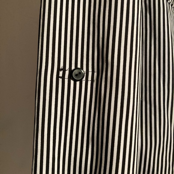 Button down small long sleeve top - Picture 16 of 16